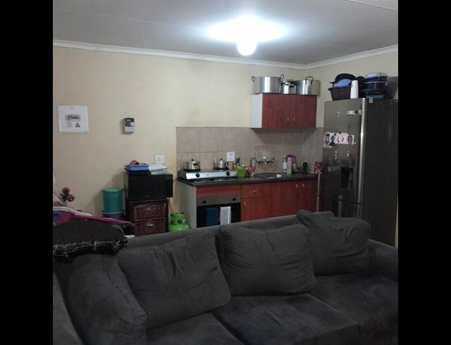 2 BEDROOM APARTMENT FOR SALE IN OLIEVENHOUTBOSCH
